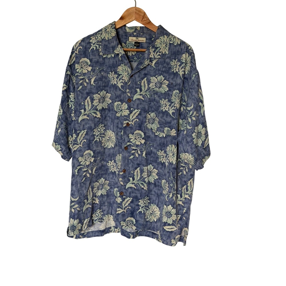 Tommy Bahama Relax Mens Blue Floral 100% Silk Camp Shirt Short Sleeve Button Up